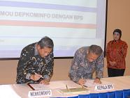 BPS-Depkominfo Sepakati MoU Mengenai Kampanye SP2010 (Indonesian Version) 